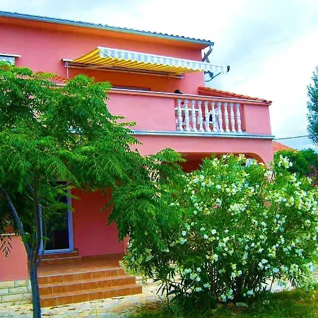 With A Parking Space Barbat, Rab - 15459 Appartement Barbat na Rabu