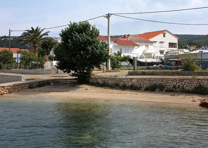 Apartmán With A Parking Space Barbat, Rab - 15459 Barbat na Rabu